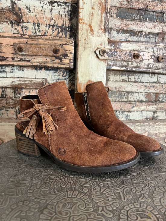 Born Shoes - Born Monikah Brown Suede Tassel Cutout Ankle Boots, Booties 6M